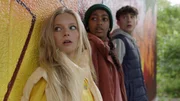 Jenny, Naomi und Yasin verstecken sich vor Psycho-Roger (v.l.n.r.: Anine Bonnevie Nagell-H&oslash;yer, Solvana Tesfaye Tikabo, Yousef Ali Ismail).