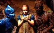 Wallace Langham (Flotter), Scarlett Pomers (Naomi Wildman), Justin Louis (Trevis)