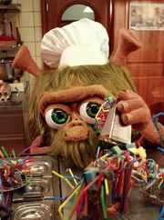 Mumbro kocht eine leckere Suppe.