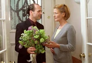 Soll Vreni (Suzanne von Borsody) sich mit ihrem untreuen Mann Manfred (Horst-G&uuml;nter Marx) vers&ouml;hnen?