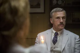 Leon Rom (Christoph Waltz)