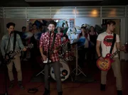 "The Black Pony" rocken die Schule.