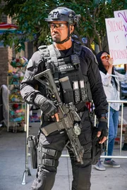 Daniel 'Hondo' Harrelson (Shemar Moore)
