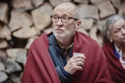 Bernd ( Peter Lohmeyer).