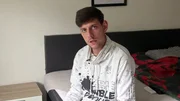 Pascal (24) wurde sein Minijob im Einzelhandel gek&uuml;ndigt.