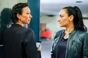 (v.li.): Angelika Schnell (Ursula Strauss), Maggie Albrecht (Alev Irmak) (v.li.): Angelika Schnell (Ursula Strauss), Maggie Albrecht (Alev Irmak)