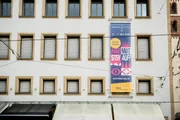 Das Motto des 104. Katholikentag lautet: "Hab Mut, steh auf!" Die Dokumentation zeigt "Mutmacher- Orte" in der gastgebenden Stadt.