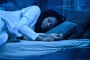Shriek (Naomie Harris), Cletus' Freundin aus der Besserungsanstalt Estes, wird auch als Erwachsene hinter dicken Mauern sicher verwahrt.