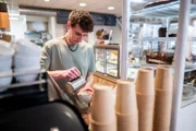 Im integrativen Caf&eacute; Senza Limitti geht es um mehr als nur Kaffeetrinken. Es ist ein Lebensmittelpunkt f&uuml;r alle, die hier arbeiten.