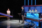 Moderator Alexander Bommes (M.) mit den Kandidat:innen: Marlene Aschmann (l.), Dominic M&ouml;ller (3.v.r.), Regine Fiedler (2.v.r.) und Andr&eacute; Reipa (r.).