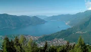 Blick auf Ascona am Lago Maggiore im Schweizer Kanton Tessin.