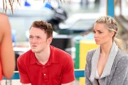 Joshua Hill (Jonathan Taylor), Emma Rigby (Laura Hagen).
