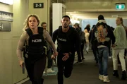 L-R: Tuuli Narkle as AFP Liaison Officer Constable Evie Cooper and Sean Sagar as Special Agent DeShawn Jackson in episode 3, season 2 of NCIS: Sydney.