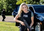 Szenenbild zu FBI: MOST WANTED mit Shantel VanSanten als Special Agent Nina Chase. Szenenbild zu FBI: MOST WANTED mit Shantel VanSanten als Special Agent Nina Chase.