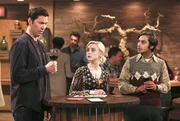 Raj (Kunal Nayyar) ist entsetzt, als Pennys Exfreund Zack (Brian Smith) bei einer Weinprobe mit Penny, Leonard, Howard und Amy Rajs Freundin Claire (Alessandra Torresani) anflirtet.