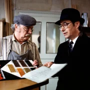 MEISTER EDER UND SEIN PUMUCKL, FOLGE 40, "Ein schwieriger Kunde". Von links: Meister Eder (Gustl Bayrhammer) und Herr Schladerer (Wilfried Klaus). MEISTER EDER UND SEIN PUMUCKL, FOLGE 40, "Ein schwieriger Kunde". Von links: Meister Eder (Gustl Bayrhammer) und Herr Schladerer (Wilfried Klaus).