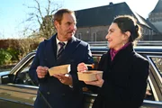 Richard (Silvan-Pierre Leirich) und Simone (Tatjana Clasing) genießen ihren Roadtrip. Richard (Silvan-Pierre Leirich) und Simone (Tatjana Clasing) genießen ihren Roadtrip.