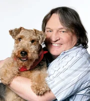 Bernd Plenske (Volker Herold) und Erni sind &uuml;berrascht, als ein neuer "Plenske" aus dem Nichts auftaucht ...