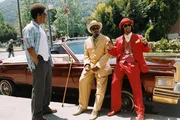 Der zur&uuml;ckgebliebene Norbit (Eddie Murphy, r.) hat keine Chance: Er muss die dicke Rasputia heiraten, deren brutale Br&uuml;der (v.l.n.r. Mighty Rasta, Clifton Powell) in illegale Gesch&auml;fte verwickelt sind. Da kehrt seine Jugendliebe Kate zur&uuml;ck ...