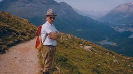 Regisseurin Claudia Decker hatte zu Lebzeiten eine seltsame Distanz zu ihrem Vater.