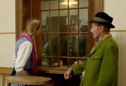 Das Dirndl verlässt die Familie und fährt mit der neuen Eisenbahn in die Stadt. Das Dirndl verlässt die Familie und fährt mit der neuen Eisenbahn in die Stadt.