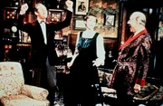 v.li.: Professor Henry Higgins (Rex Harrison), Eliza Doolittle (Audrey Hepburn), Colonel Pickering (Wilfrid Hyde-White)