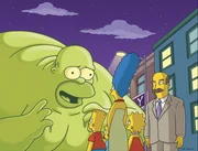 Ein Meteorit ist in den Garten der Simpsons gefallen. Aus ihm entweicht eine gr&uuml;ne Masse, die Homer f&uuml;r einen Weltraum-Marshmallow h&auml;lt und sie deshalb isst. Das hat dramatische  Folgen ...