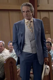 Der undurchschaubare Macon Ravenwood (Jeremy Irons) wird von allen in der Stadt gef&uuml;rchtet. Er versucht alles, um Lenas und Ethans Liebe zu zerst&ouml;ren ...