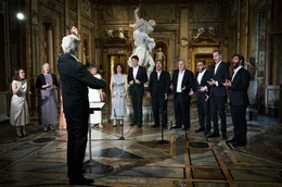 Die Technik des Chiaroscuro, die dramatische Verwendung von Licht und Schatten in Caravaggios Werk, findet sich bei Monteverdi im Wechsel von Dissonanz und Konsonanz wieder.
