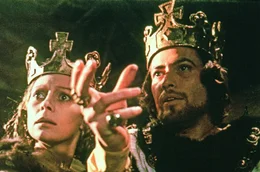 Lady Macbeth (Francesca Annis) und Macbeth (Jon Finch) sp&uuml;ren, wie das Schicksal sich gegen sie wendet.