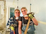 Brigitte (l.) und Nadine