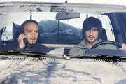Semir (Erdogan Atalay, l.) und Ben (Tom Beck) verfolgen den LKW mit der Atombombe. K&ouml;nnen sie die Gangster noch aufhalten?
