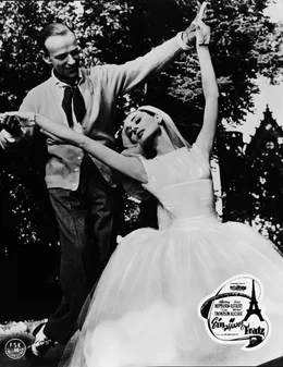 7. Audrey Hepburn und Fred Astaire in einer Tanzszene des Films.