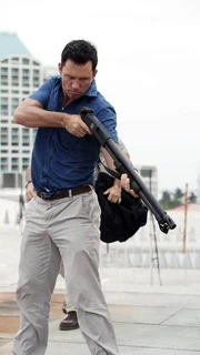 Michael (Jeffrey Donovan) ist dem M&ouml;rder seines Bruders dicht auf den Fersen...