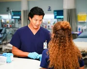 Dr. Alex Park (Will Yun Lee) und Dr. Claire Brown (Antonia Thomas)