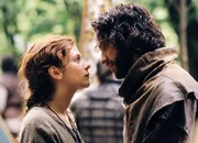 Verliebt: Anna Friel als Lady Claire, Gerard Butler als Andr&eacute; Marek (Copyright SRF)