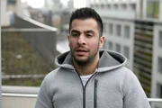 Cem (Eralp H&uuml;seyin Uzun) wird von Ben und Semir gestellt, nachdem er vom Tatort gefl&uuml;chtet ist. Doch er beteuert vehement seine Unschuld.