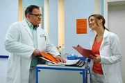Hans-Peter Brenner (Michael Trischan) hat endlich die richtige Diagnose bei dem Patienten Stefan Meier gefunden, doch seine Kollegin und "Konkurrentin" Luisa Lindner (Luisa Wietzorek) hat sie f&uuml;r die ihre ausgegeben. Als Hans-Peter sie sauer darauf anspricht, kontert Luisa: dass er das erst mal beweisen solle. Doch Hans-Peter vertraut seinen Kollegen in der Sachsenklinik.