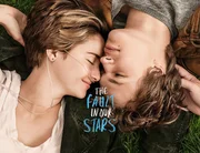 L-R: Hazel (Shailene Woodley) und Gus (Ansel Elgort)