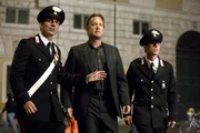 Robert Langdon (Tom Hanks, m.).