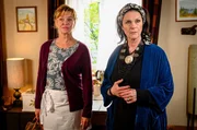 Die Mütter Luise (Sabine von Maydell, re.) und Heidi (Margarita Broich) haben wenig gemeinsam. Die Mütter Luise (Sabine von Maydell, re.) und Heidi (Margarita Broich) haben wenig gemeinsam.