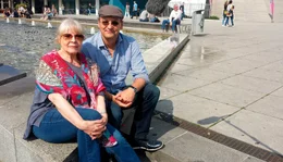 Der Filmkritiker Knut Elstermann begibt sich an die Berliner Drehorte von legend&auml;ren und auch weniger bekannten DEFA-Filmen. Dort trifft er Stars wie Winfried Glatzeder, Annekathrin B&uuml;rger oder Jaecki Schwarz, Regisseure wie Peter Kahane und Winfried Junge. Filmleute berichten von den Dreharbeiten, den besonderen Umst&auml;nden und ihr ganz pers&ouml;nliches Verh&auml;ltnis zu den Drehorten. - Annekathrin B&uuml;rger und Knut Elstermann