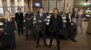 L‑R: Jennifer Jareau (A.J. Cook), Dr. Spencer Reid (Matthew Gray Gubler), Derek Morgan (Shemar Moore), Aaron Hotchner (Thomas Gibson), David Rossi (Joe Mantegna), Alex Blake (Jeanne Tripplehorn), Penelope Garcia (Kirsten Vangsness).