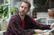 In London kommt Tim bei Harry (Tom Hollander), einem Freund seines Vaters, unter und lernt schnell, was so ein richtiges Gro&szlig;stadt-Leben ist ...