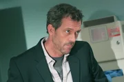 Nicht nur beruflich ist bei Dr. House (Hugh Laurie) mal wieder einiges los ... Nicht nur beruflich ist bei Dr. House (Hugh Laurie) mal wieder einiges los ...