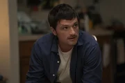 Dylan (Josh Hutcherson)