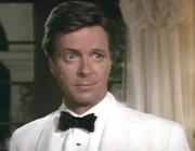 Harold Banes (Ian Ogilvy) ist einer der Verd&auml;chtigen beim Mordfall Pamela Drake. Hat er etwa die sch&ouml;ne Frau umgebracht?