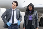 Warten am Tatort: Deniz Akdeniz als Lev Osman, Javicia Leslie als Daphne Forrester