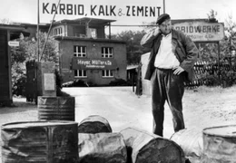 rbb Fernsehen KARBID UND SAUERAMPFER, am Samstag (16.05.26) um 22:00 Uhr. Das rbb Fernsehen zeigt zum 75. Geburtstag von Frank Beyer den Spielfilm "Karbid und Sauerampfer" aus dem Jahr 1963. Erwin Geschonneck alias Karl Bl&uuml;cher, auch Kalle genannt.