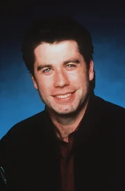 Taxifahrer James (John Travolta) verliebt sich bis &uuml;ber beide Ohren in die alleinerziehende Mutter Mollie ...